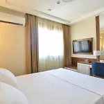 Vistamar Hotel & Apartments
