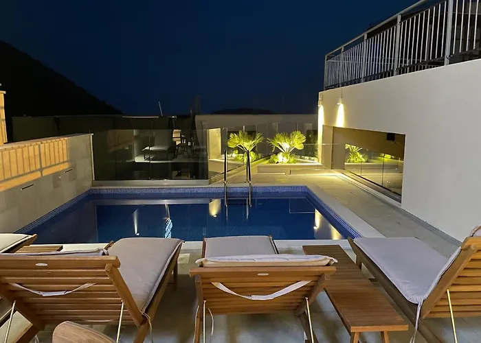 Vistamar Hotel & Apartments
