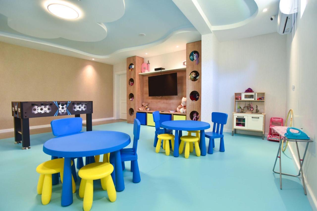 Vistamar & Aparthotel 4*